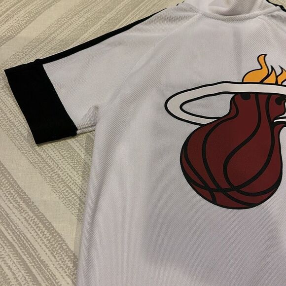 Adidas NBA Boys Miami Heat Game Time Shooting Shirt - Picture 8 of 10